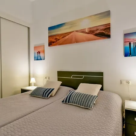 010 New - Alicante Apartment *