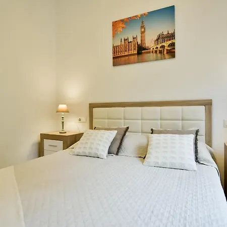 010 New - Alicante Apartment *